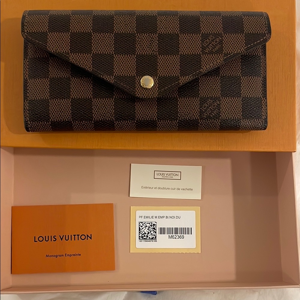 Louis Vuitton Josephine 3 fold wallet